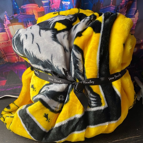 Warner Bros. Bedding Harry Potter Vera Bradley Hufflepuff Plush